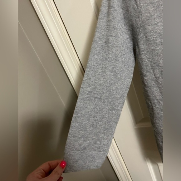 Magaschoni Cashmere and Silk Layered Gray Sweater Size Medium - Picture 3 of 6